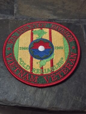 Vietnam Veteran 9th Infantry Division Embroidered Patch - Red, Green, Yellow